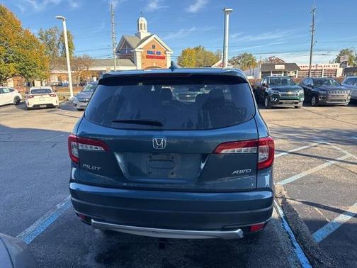 2019 Honda Pilot EX
