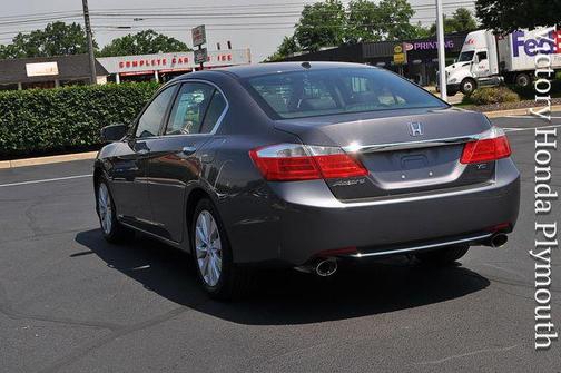 Modern Steel Metallic 2015 Honda Accord EX-L