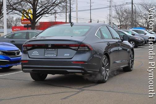 2025 Honda Accord Hybrid Touring