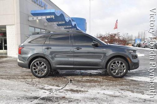 2022 Kia Sorento EX