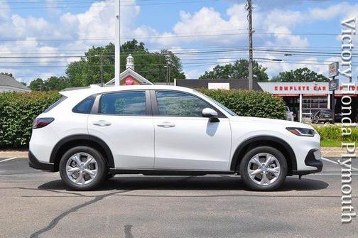2025 Honda HR-V LX