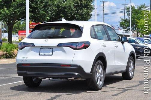 2025 Honda HR-V LX