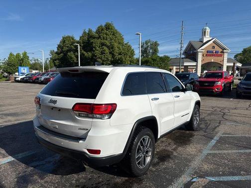 Bright White Clearcoat 2020 Jeep Grand Cherokee Limited