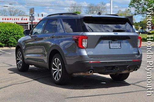 2022 Ford Explorer ST-Line
