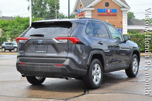 2020 Toyota RAV4 Hybrid XLE