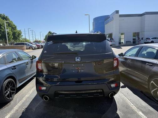 2024 Honda Passport AWD Black