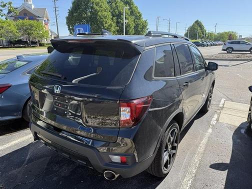 2024 Honda Passport AWD Black