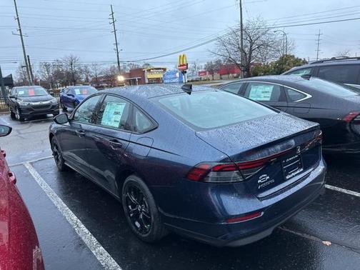 2025 Honda Accord Sport SE 1.5T