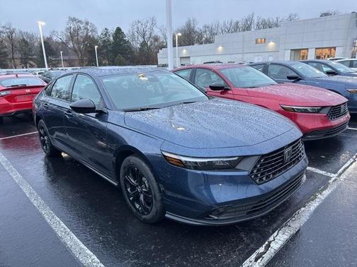 2025 Honda Accord Sport SE 1.5T