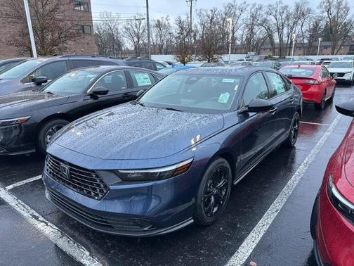 2025 Honda Accord Sport SE 1.5T