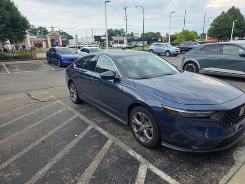 2024 Honda Accord EX 1.5T
