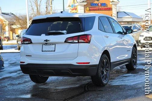 2023 Chevrolet Equinox LS