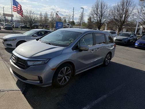 2022 Honda Odyssey Touring