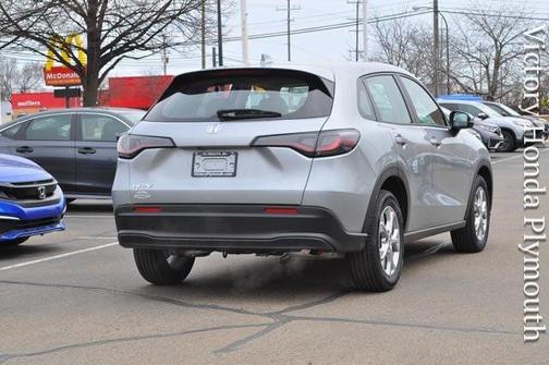 2025 Honda HR-V LX