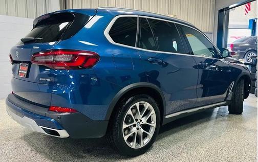 Phytonic Blue Metallic 2022 BMW X5 xDrive40i