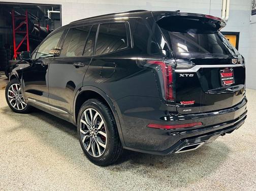 2023 Cadillac XT6 Sport AWD
