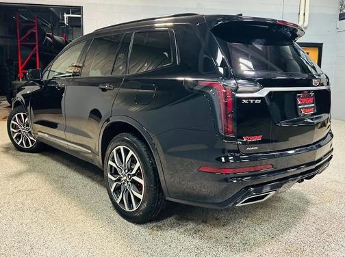 2023 Cadillac XT6 Sport AWD