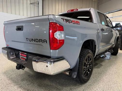 Gray 2018 Toyota Tundra SR5