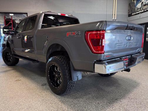 Carbonized Gray Metallic 2022 Ford F-150 XLT