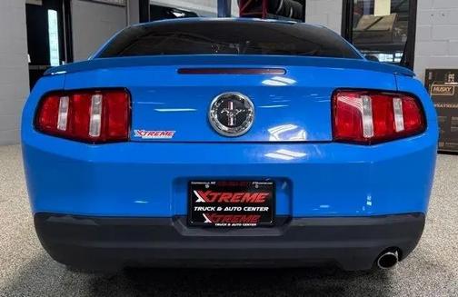 2010 Ford Mustang Premium