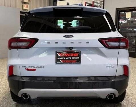 Star White Metallic Tri-Coat 2025 Ford Escape Platinum