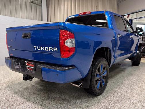 Blazing Blue Pearl 2018 Toyota Tundra Platinum