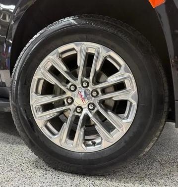 Onyx Black 2023 GMC Yukon SLT