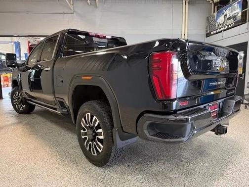 Black 2024 GMC Sierra 2500 Denali Ultimate