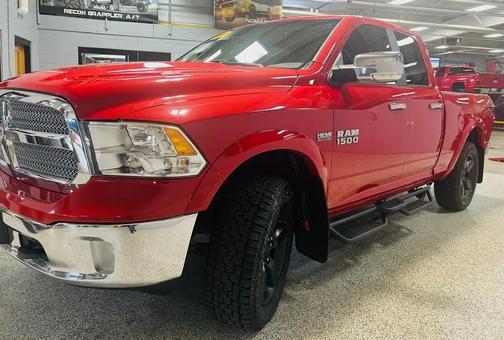 2018 RAM 1500 SLT