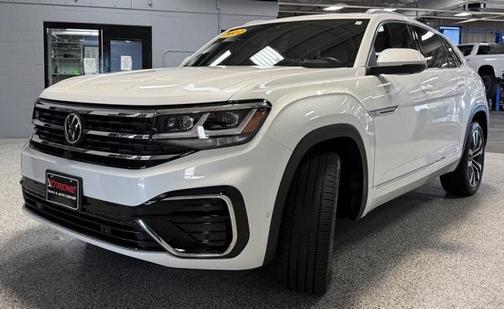 2022 Volkswagen Atlas Cross Sport 3.6L V6 SEL Premium R-Line