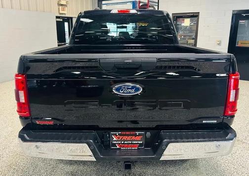 Agate Black Metallic 2023 Ford F-150 XLT