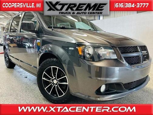 Granite Pearlcoat 2019 Dodge Grand Caravan GT