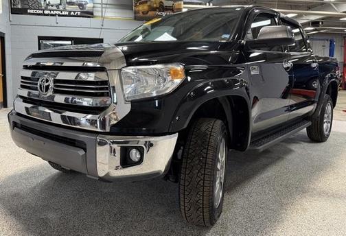 2017 Toyota Tundra Platinum