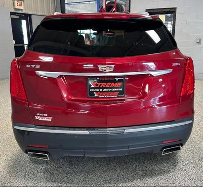 2019 Cadillac XT5 Base