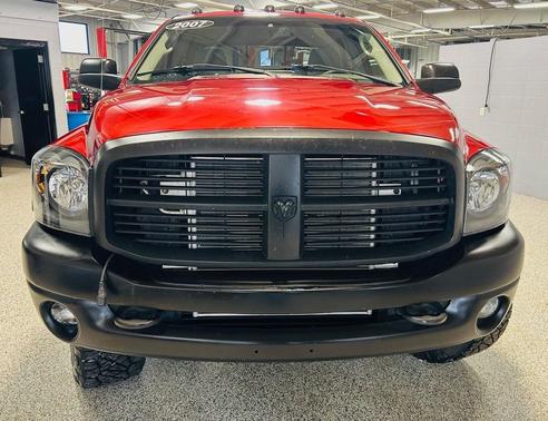 2007 Dodge Ram 2500 SLT/TRX
