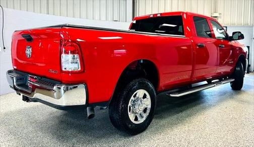 2022 RAM 2500 Tradesman Crew Cab 4x4 8' Box