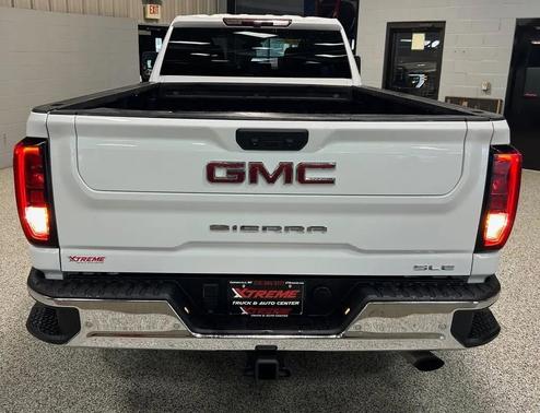Summit White 2024 GMC Sierra 3500 SLE