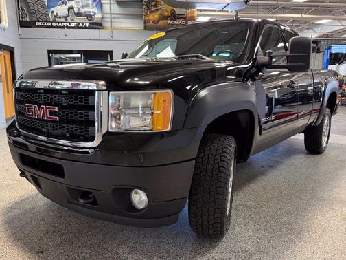 Onyx Black 2011 GMC Sierra 2500 SLT
