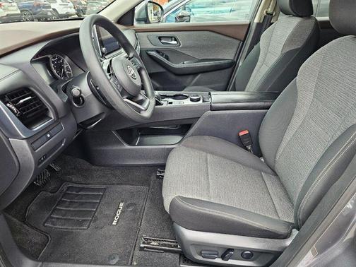Gun Metallic 2023 Nissan Rogue SV