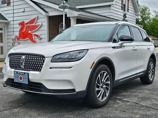 2022 Lincoln Corsair Standard