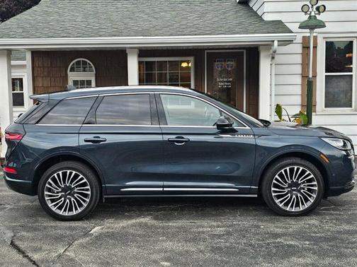 2022 Lincoln Corsair Reserve