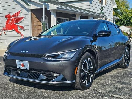 2023 Kia EV6 Wind