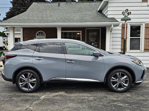 2024 Nissan Murano Platinum