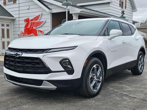 Summit White 2024 Chevrolet Blazer LT