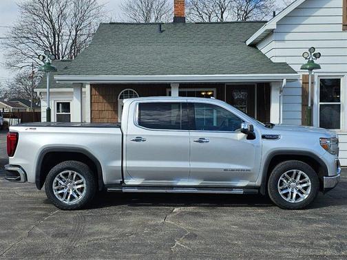 2020 GMC Sierra 1500 SLT