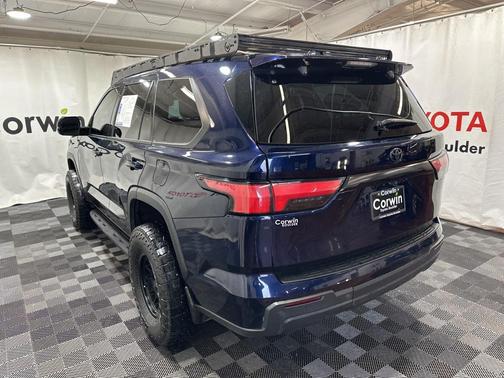 2023 Toyota Sequoia SR5