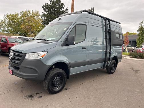 2025 Mercedes-Benz Sprinter 2500 Cargo 144 WB