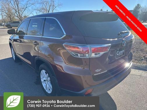 2016 Toyota Highlander LE