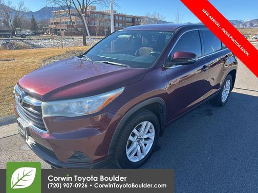 2016 Toyota Highlander LE