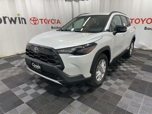 2026 Toyota Corolla Cross LE